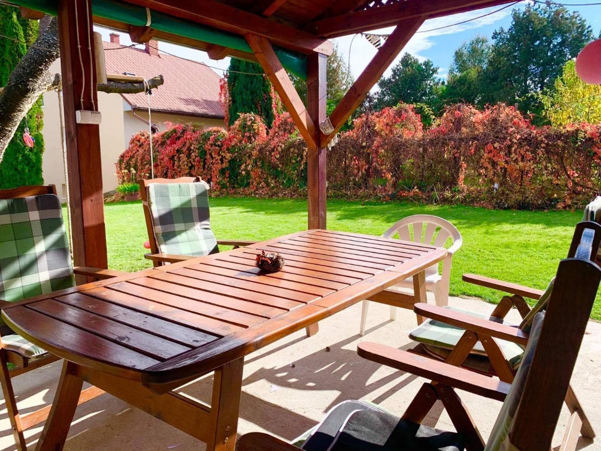 Ferienwohnung Mese Panzio Zalakaros Exterior foto